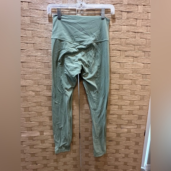 Lululemon Align HR Pant 25" Size 6 - Picture 3 of 5